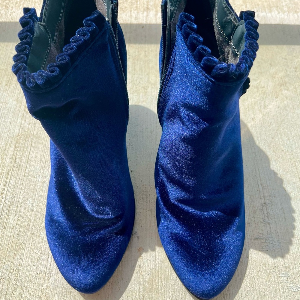 Unique Blue Velvet Ankle Booties